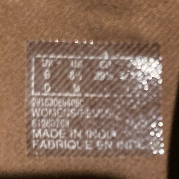 EC Clark’s Collection Brown Ankle Booties Size 8.5 - Picture 8 of 10